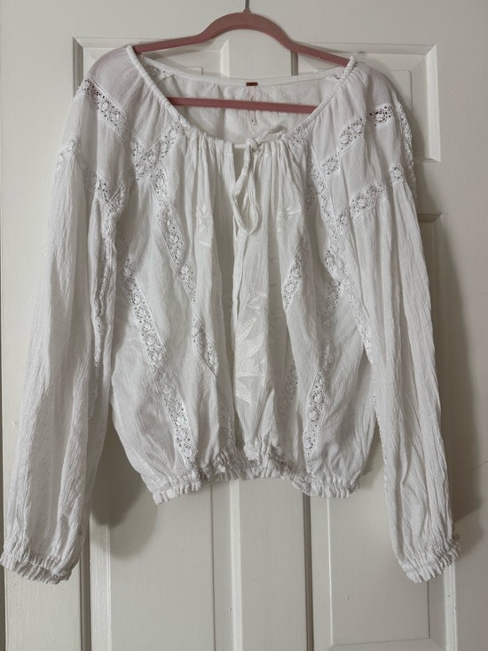 Free People Tops - Free People White Lace Peasant Top